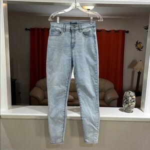 Banana Republic Distressed Blue Skinny Jeans High-Waisted Tapered Size 28/6